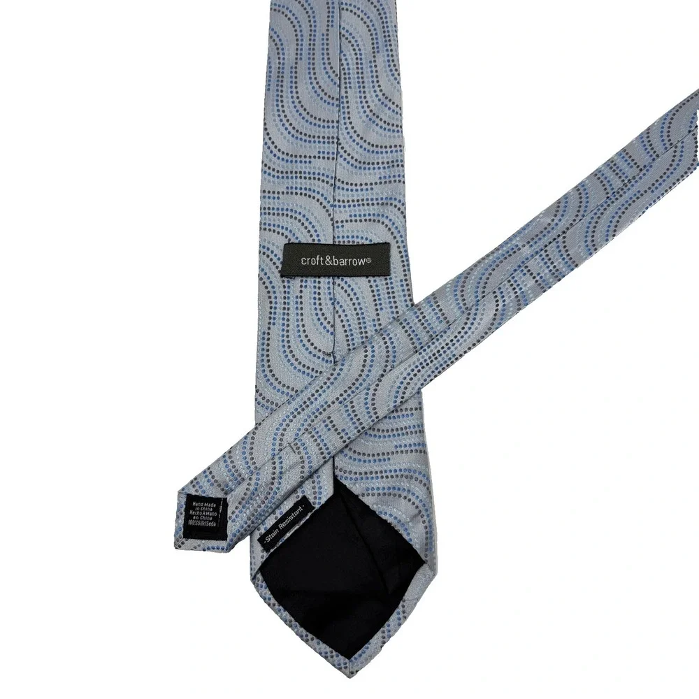 CROFT & BARROW Silk Necktie Wave Dot‎ Pattern Gray Blue Stain Resistant